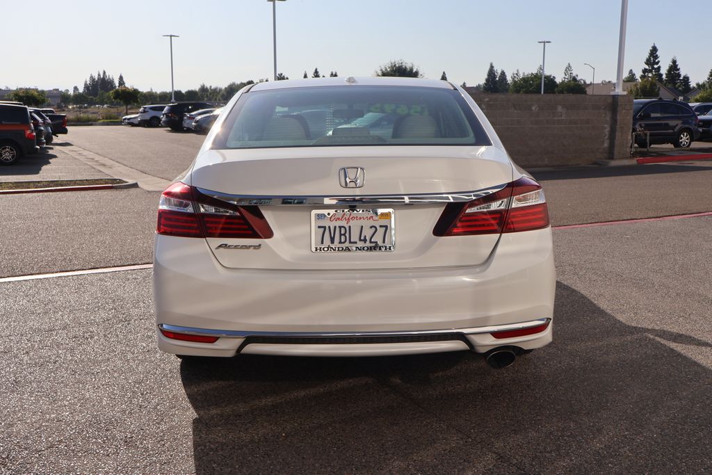 2017 Honda Accord EX 6