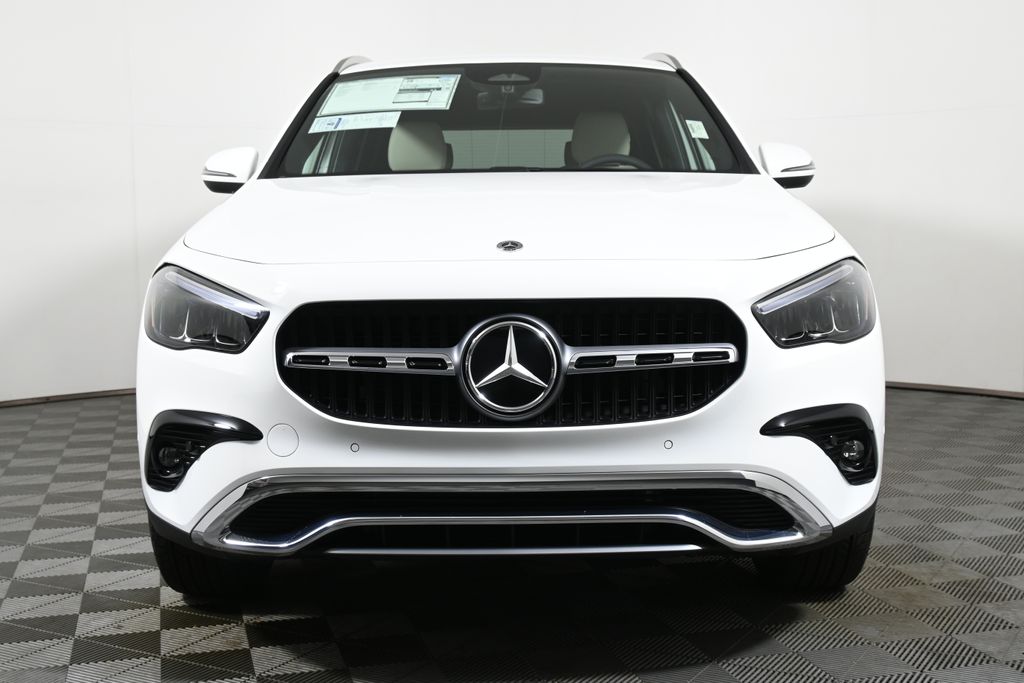 2025 Mercedes-Benz GLA 250 4MATIC 9
