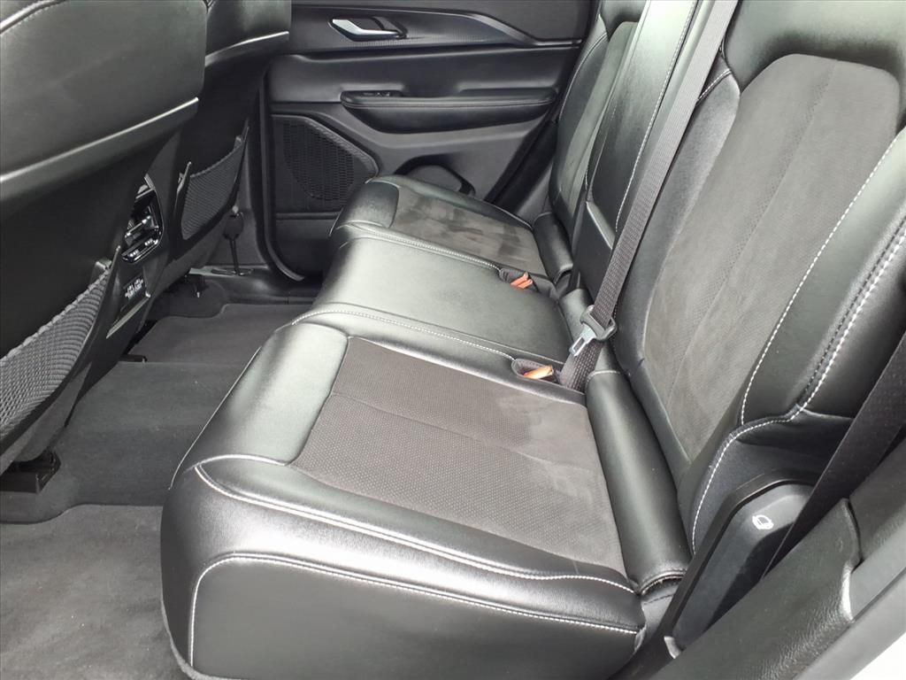 used 2023 Jeep Grand Cherokee car, priced at $32,900