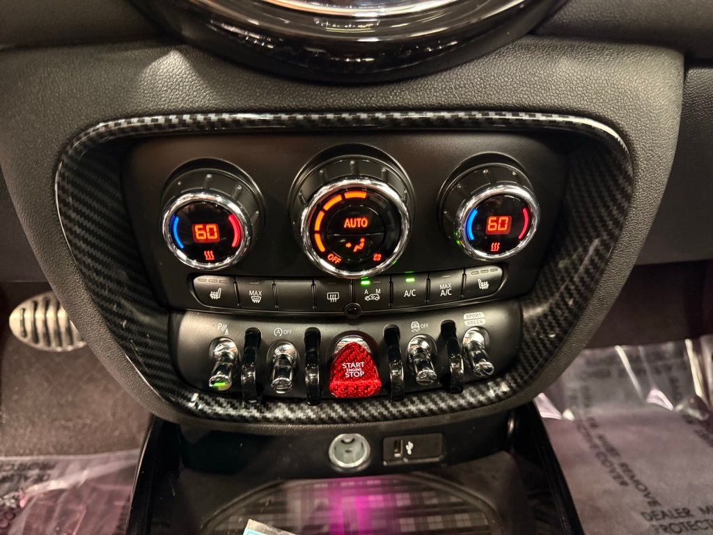 2024 MINI Cooper Clubman John Cooper Works 19