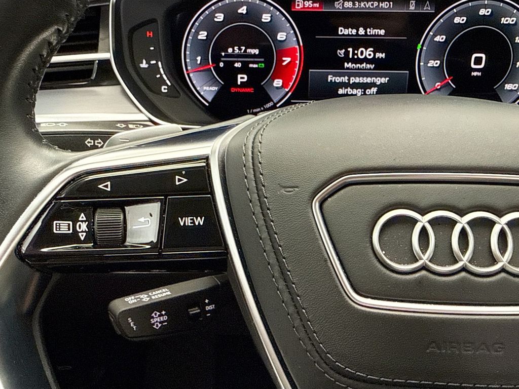 Thumbnail: 2021 Audi A8 - 11