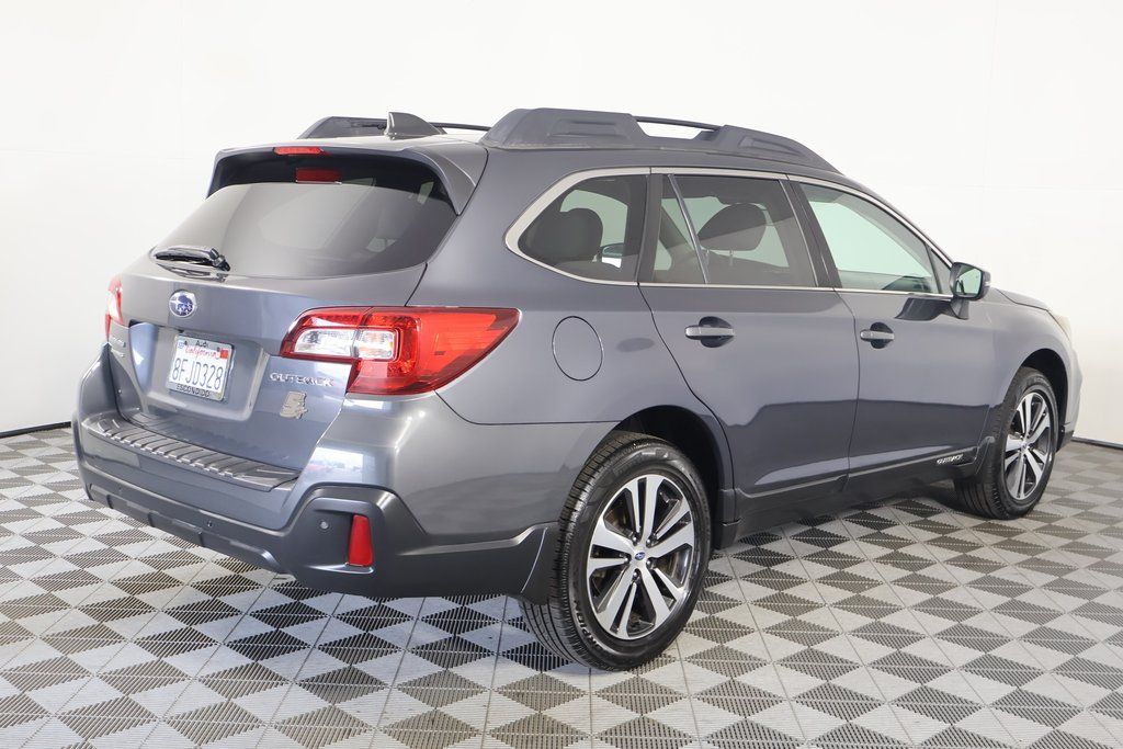 Thumbnail: 2018 Subaru Outback - 4