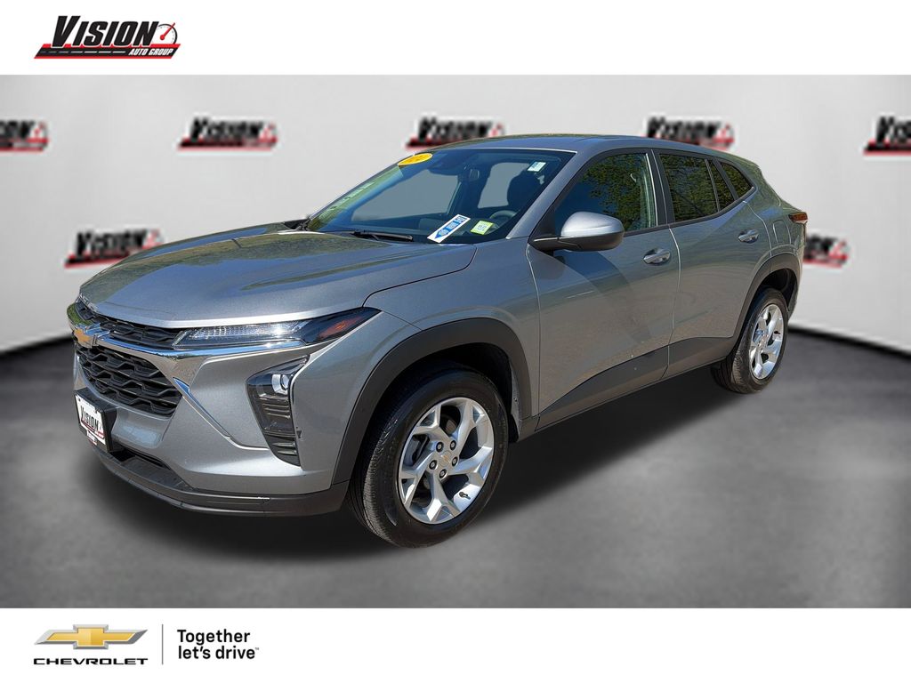 Sterling Gray Metallic 2024 Chevrolet Trax LS FWD SUV / Crossover Front-Wheel Drive 6-Speed Automatic