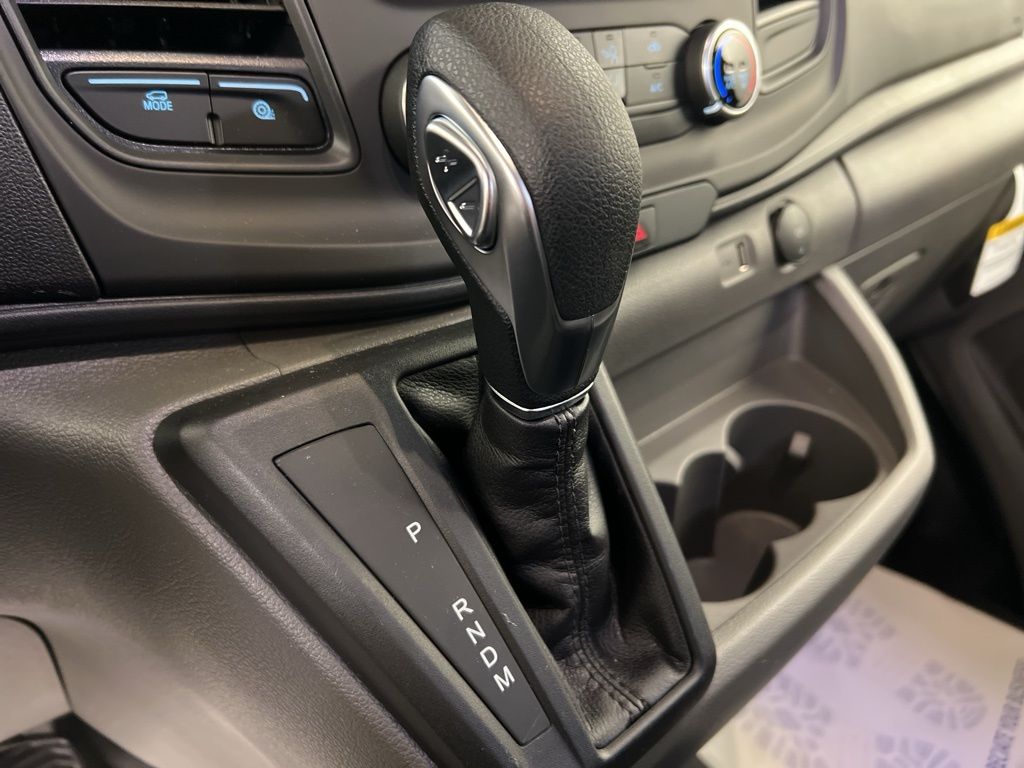 2025 Ford Transit Van Base - Photo 14