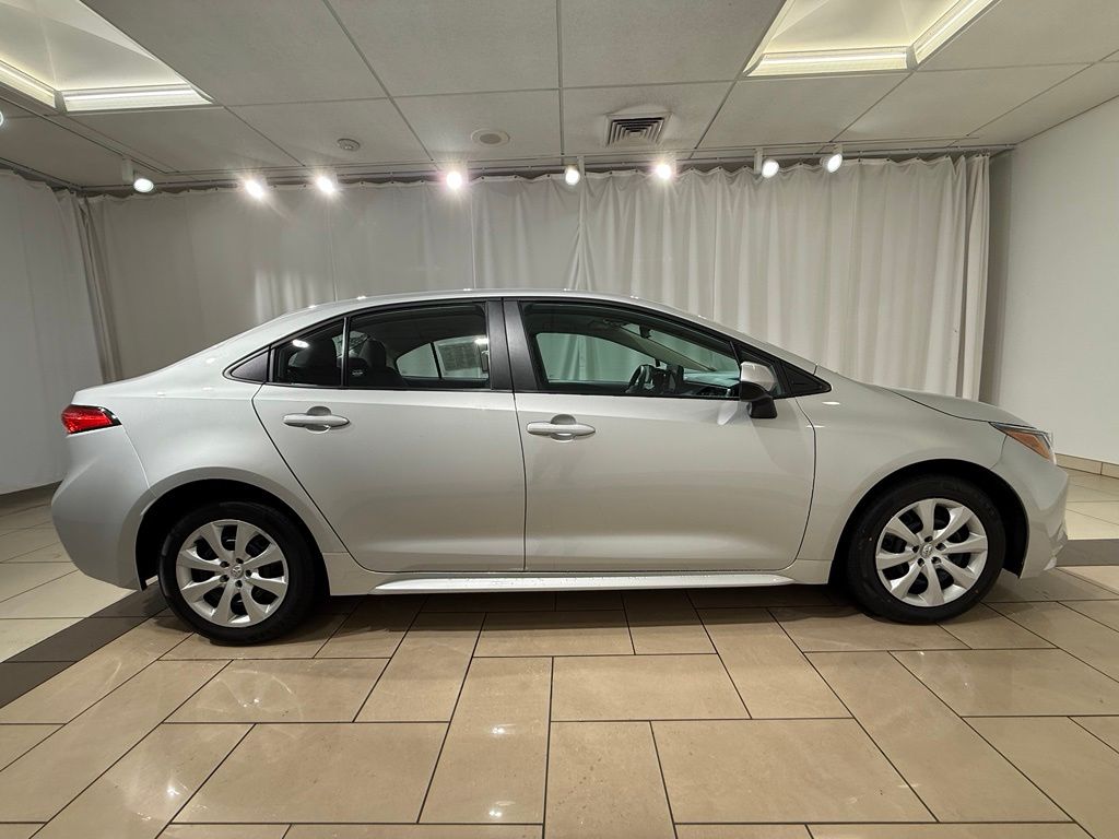Thumbnail: 2024 Toyota Corolla - 6