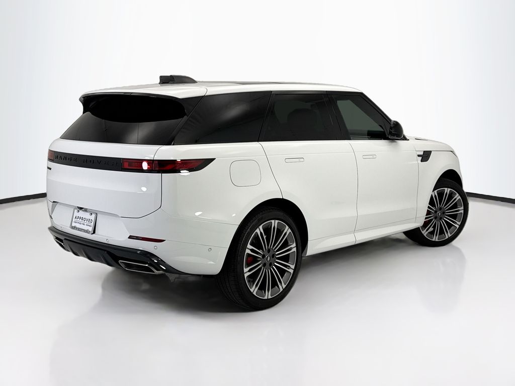 Thumbnail: 2025 Land Rover Range Rover Sport - 5