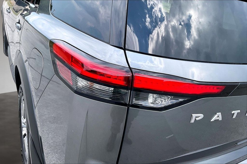 Used 2022 Nissan Pathfinder SUV