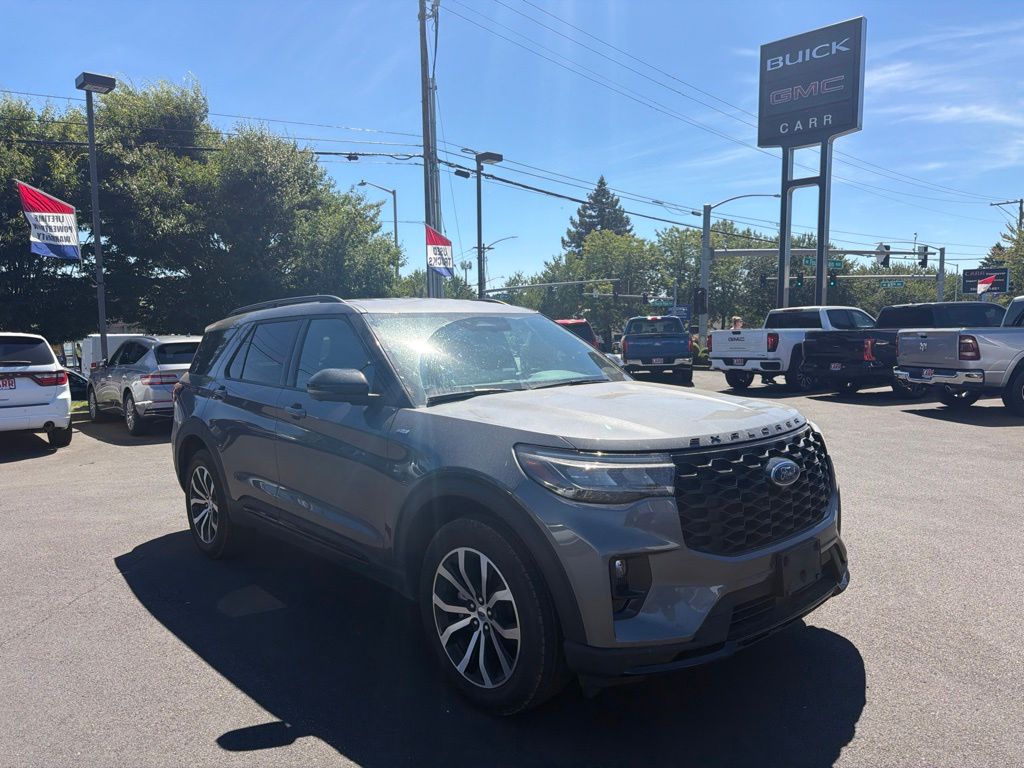 2025 Ford Explorer Gris (Gray Metallic) SUV/Crossover Tracción en las cuatro ruedas Automática