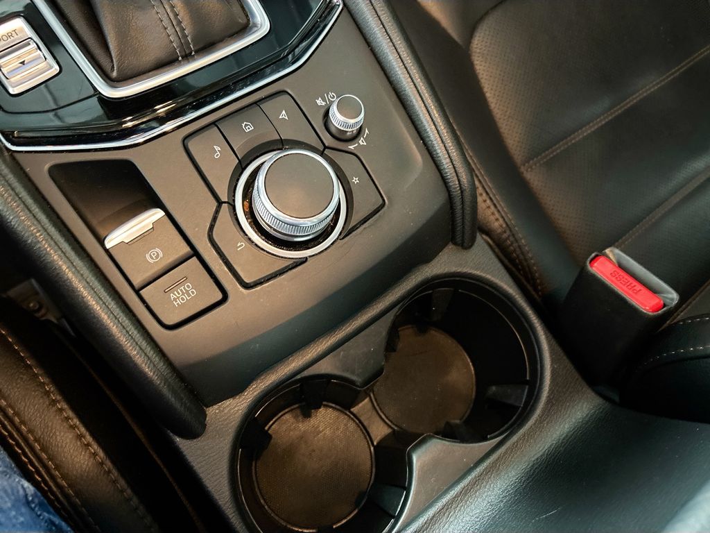 2023 Mazda CX-5 2.5 S Preferred Package