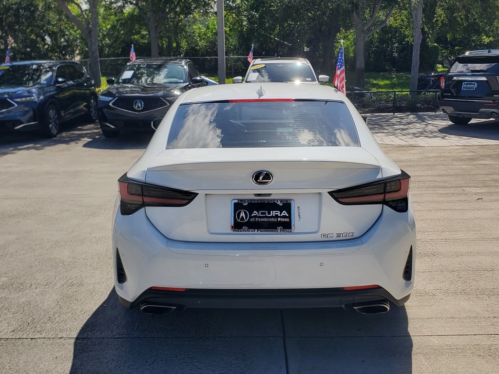 2022 Lexus RC