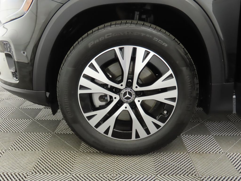 Thumbnail: 2025 Mercedes-Benz GLB - 31