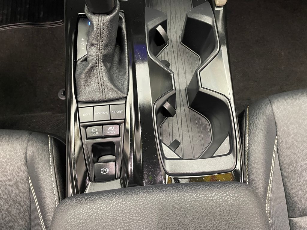 Thumbnail: 2025 Toyota Camry - 29