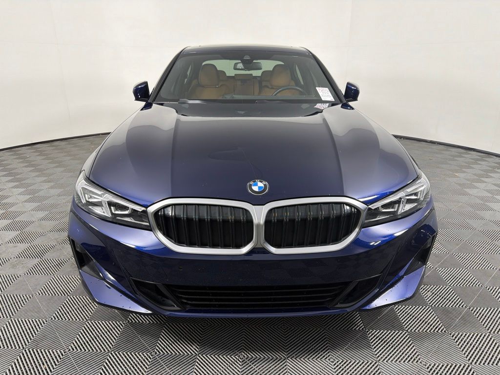Thumbnail: 2023 BMW 3 Series - 2