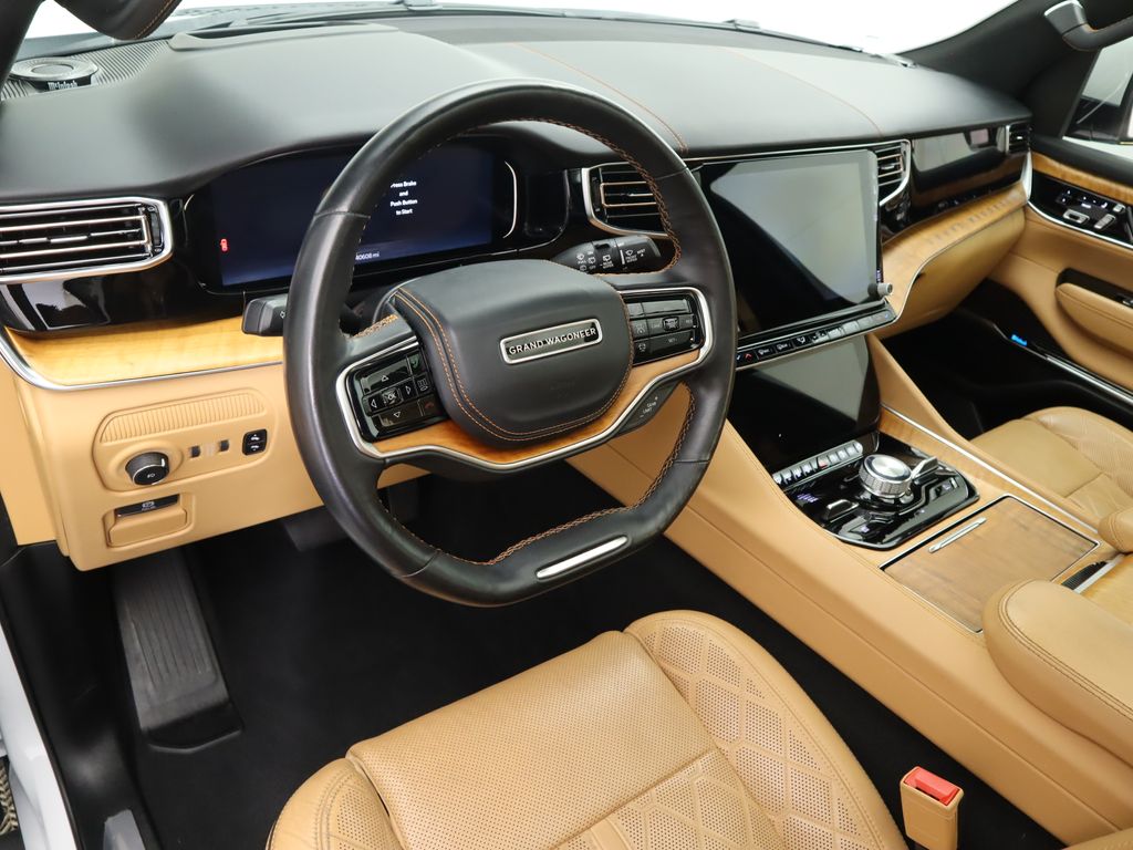 Thumbnail: 2022 Jeep Grand Wagoneer - 9