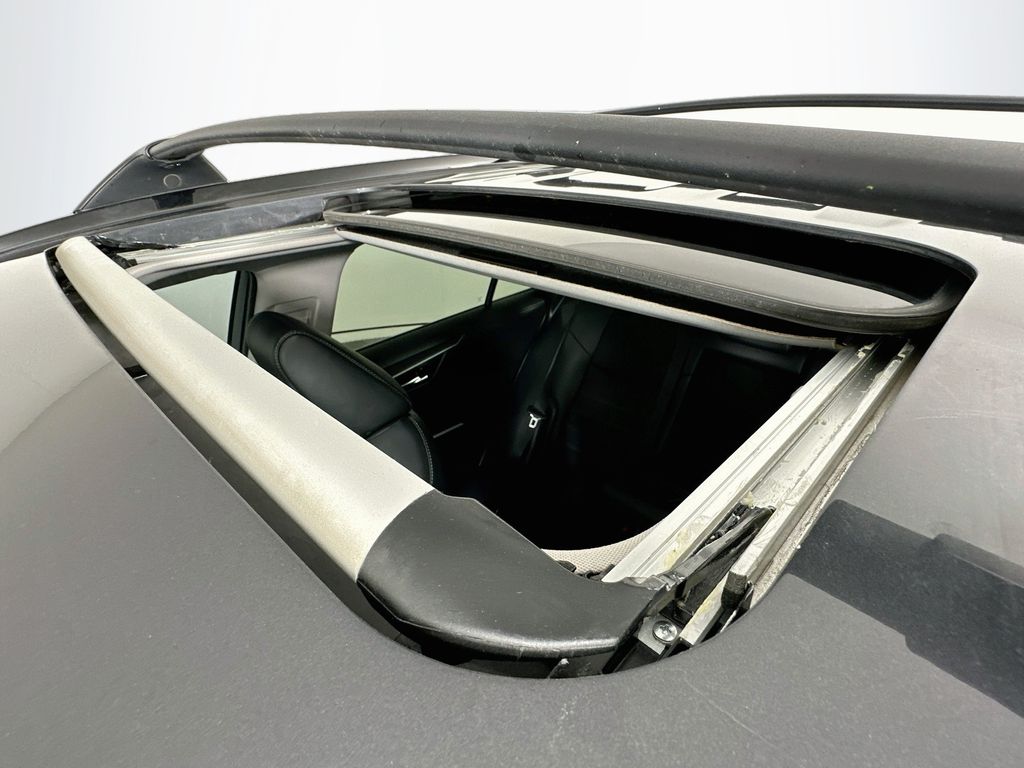 Thumbnail: 2024 Toyota RAV4 - 21