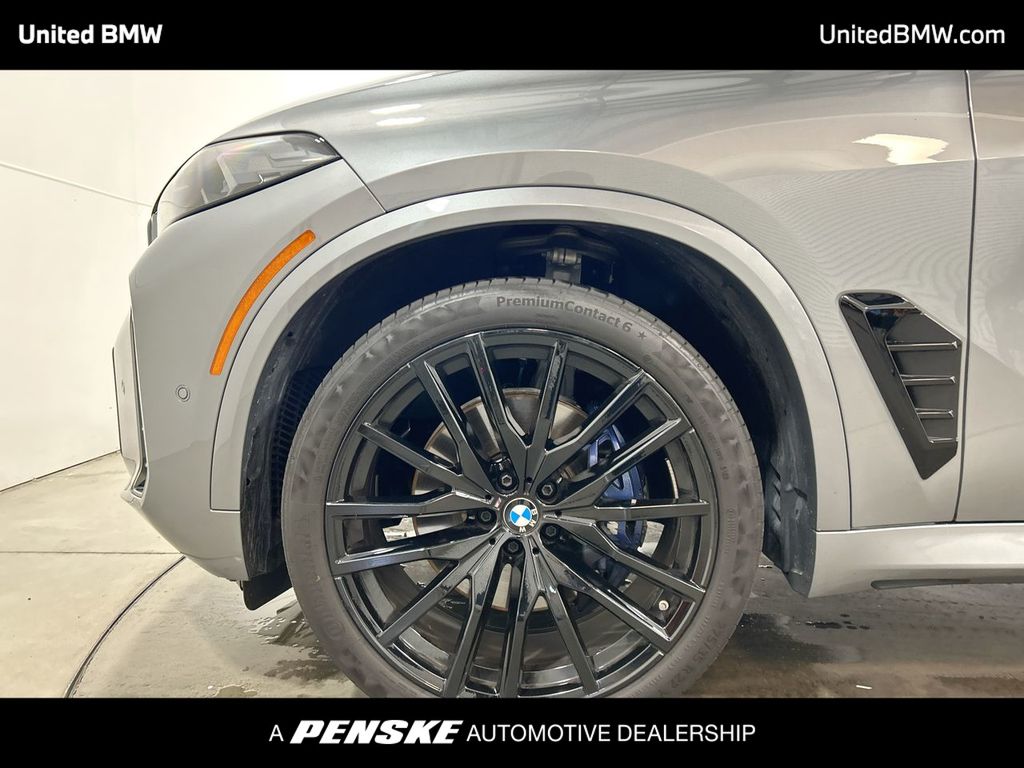Thumbnail: 2024 BMW X5 - 10