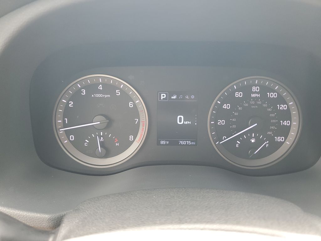 Used 2017 Black Hyundai SE image 21
