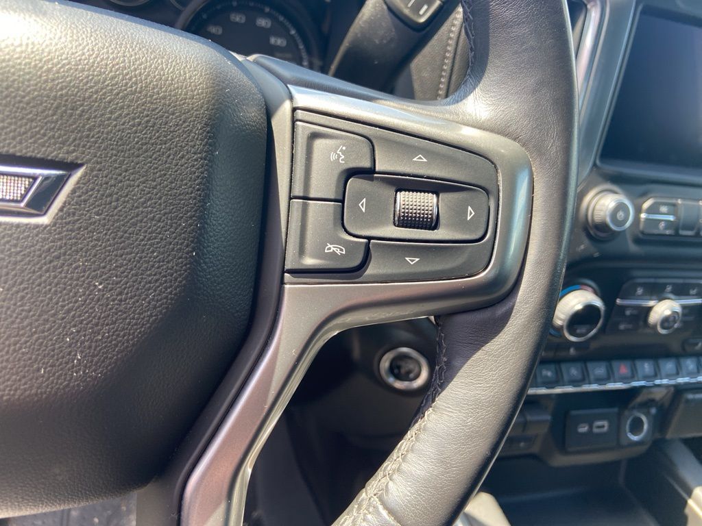 Thumbnail: 2019 Chevrolet Silverado 1500 - 18