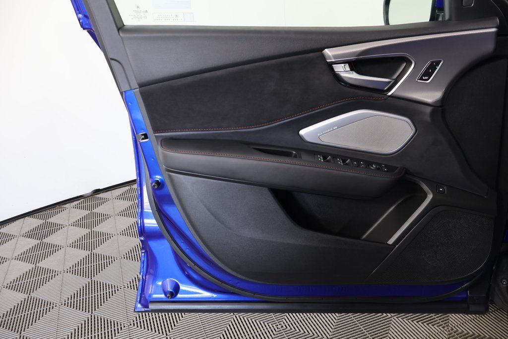 Thumbnail: 2024 Acura RDX - 12