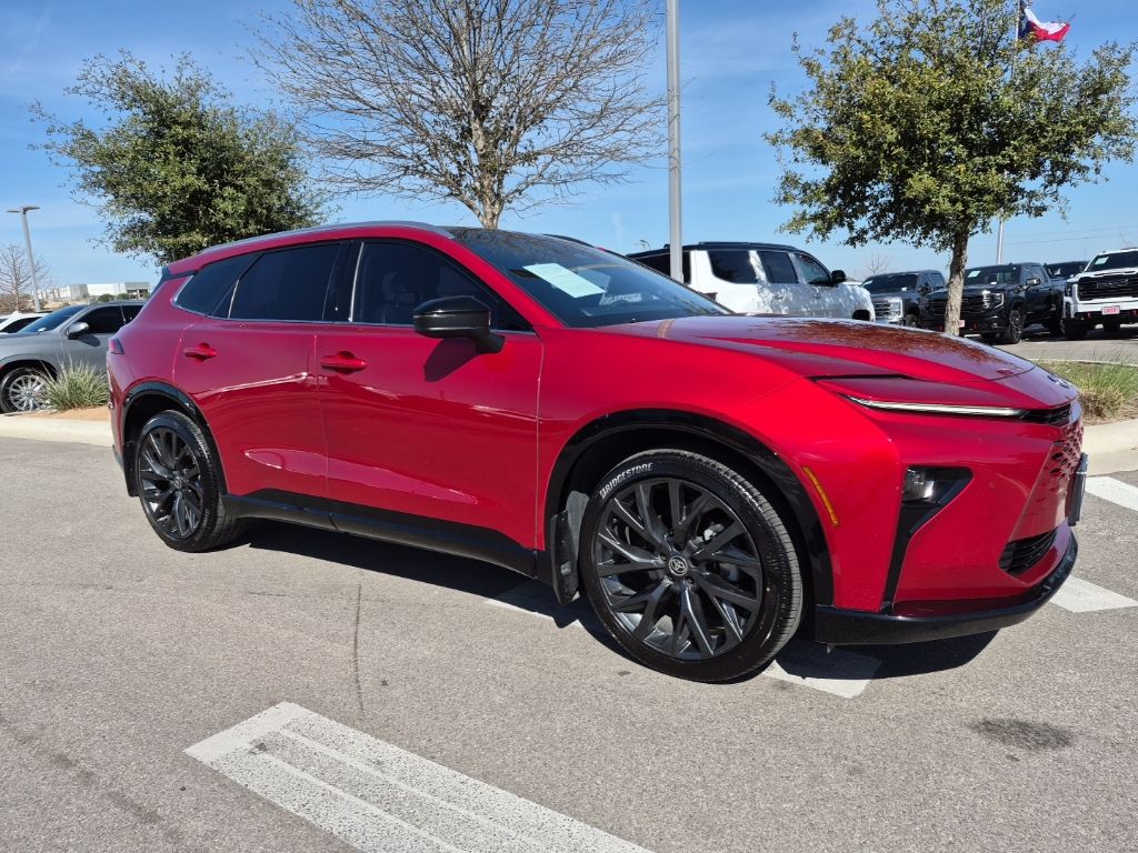 Used Car 2025 Toyota Crown Signia  Limited For Sale Under $50,000 In Austin, Texas