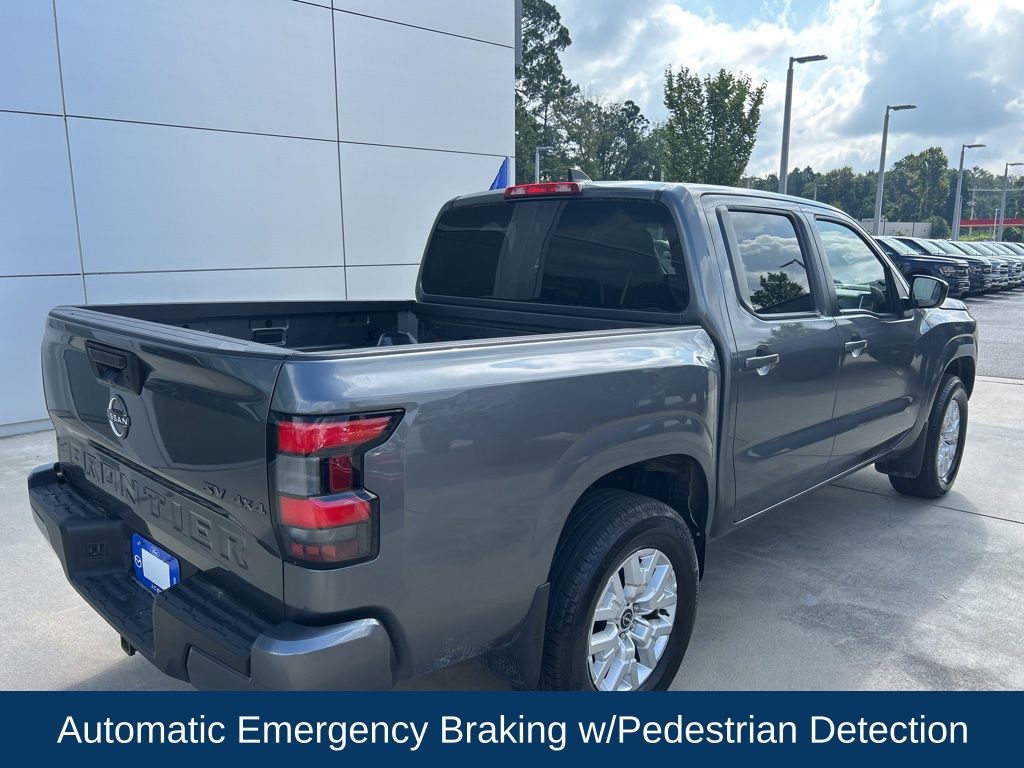 2023 Nissan Frontier SV