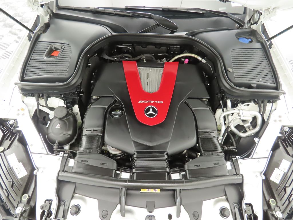 Thumbnail: 2020 Mercedes-Benz GLC - 30