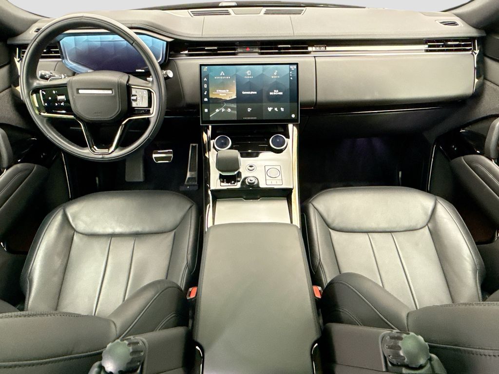 Thumbnail: 2023 Land Rover Range Rover Sport - 15