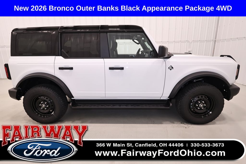 Oxford White 2026 Ford Bronco SUV / Crossover Four-Wheel Drive Automatic