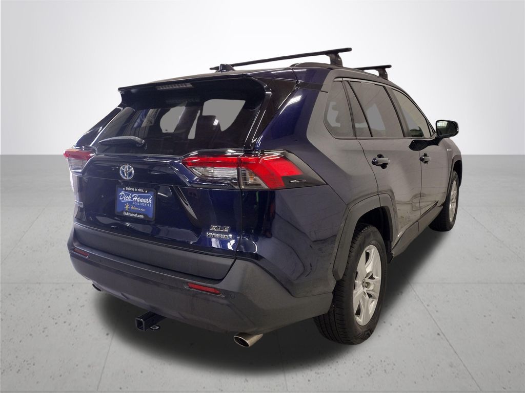 2019 Toyota RAV4 Hybrid XLE