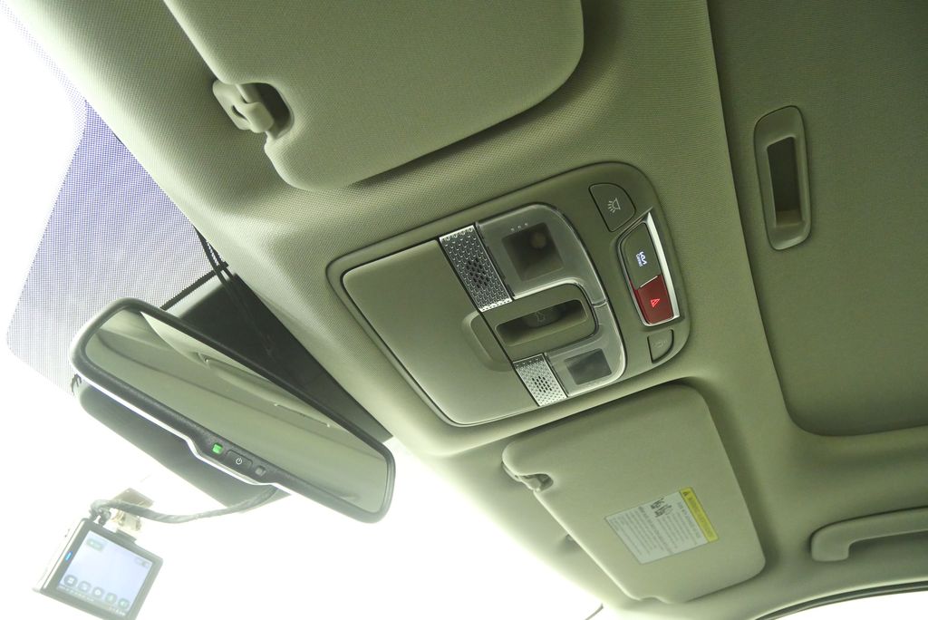 Thumbnail: 2023 Kia Telluride - 23