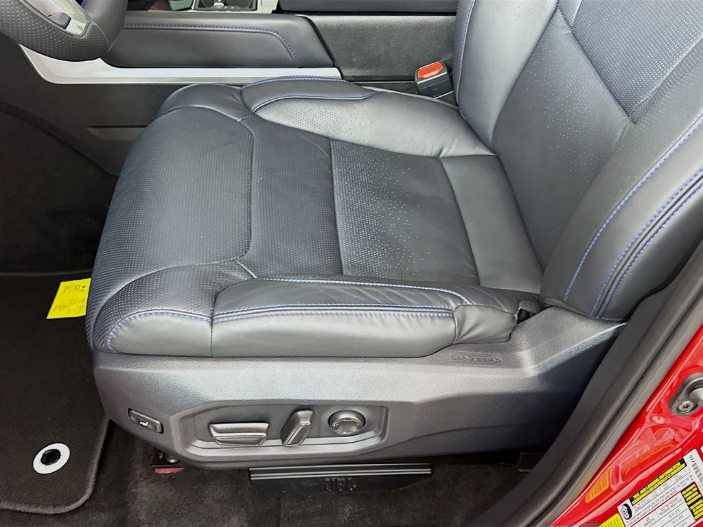 Thumbnail: 2025 Toyota Tundra - 20