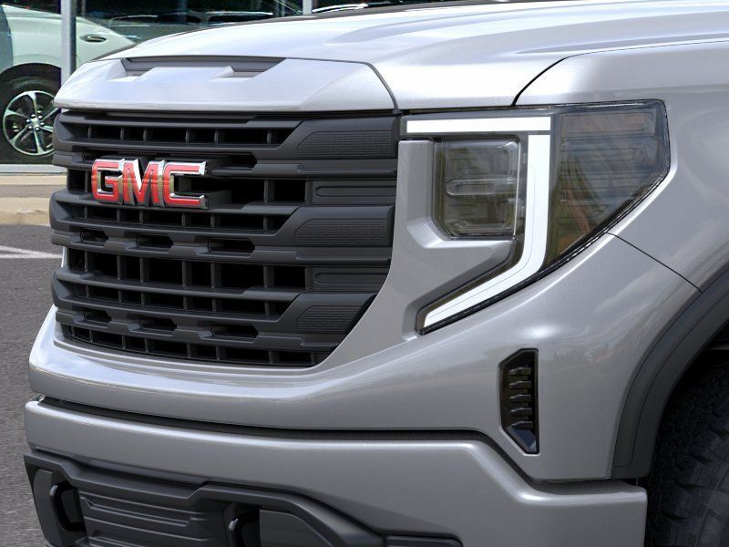 2023 GMC Sierra 1500 Pro 13