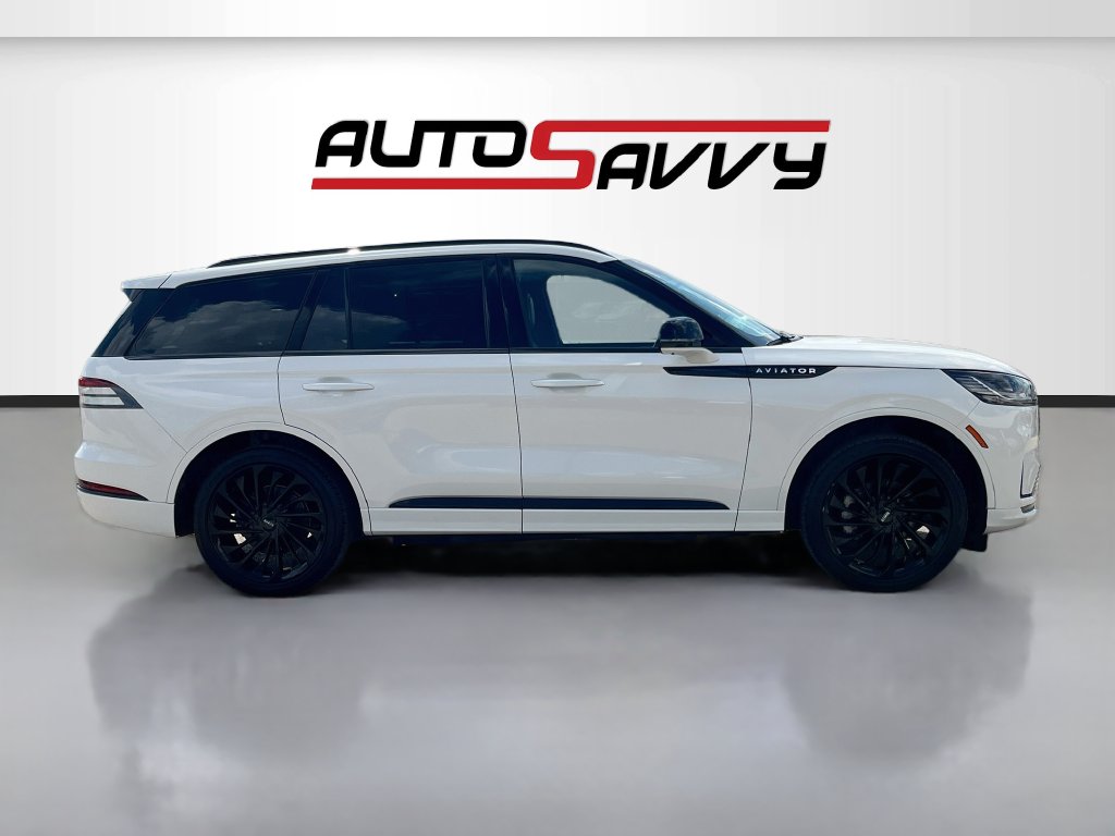 2025 Lincoln Aviator Reserve White at AutoSavvy Houston Southwest