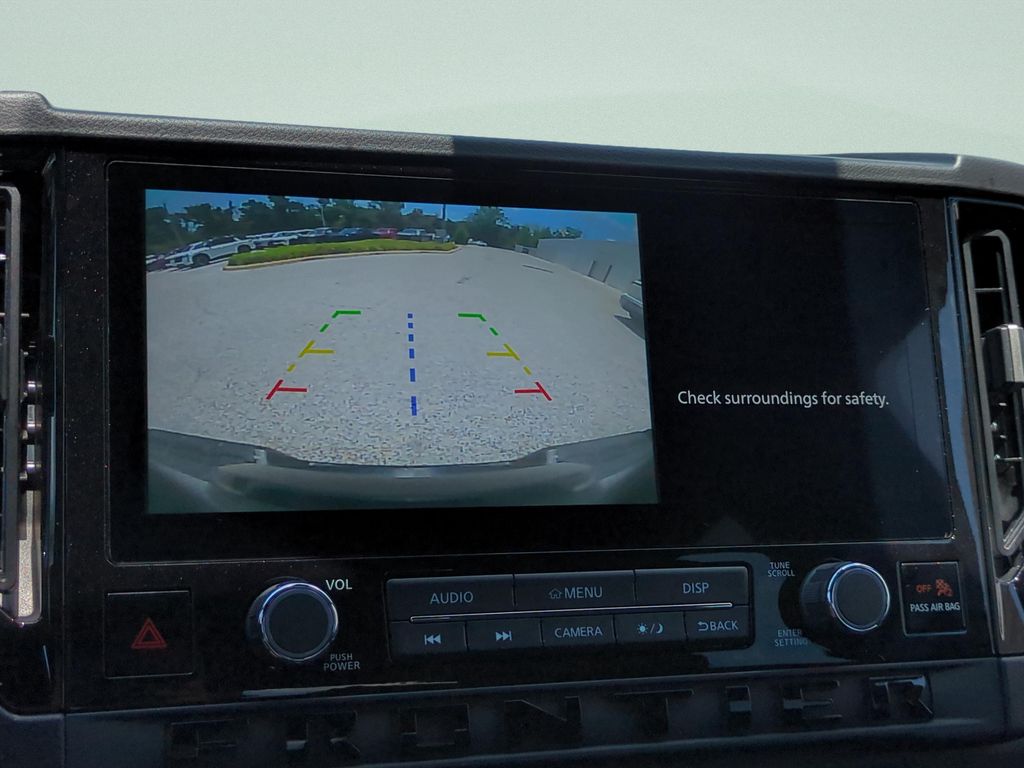 New 2026 Boulder Gray Pearl Nissan Crew Cab SV image 17