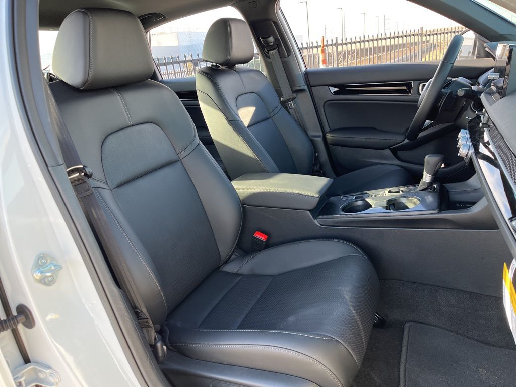 Thumbnail: 2026 Honda Civic - 28