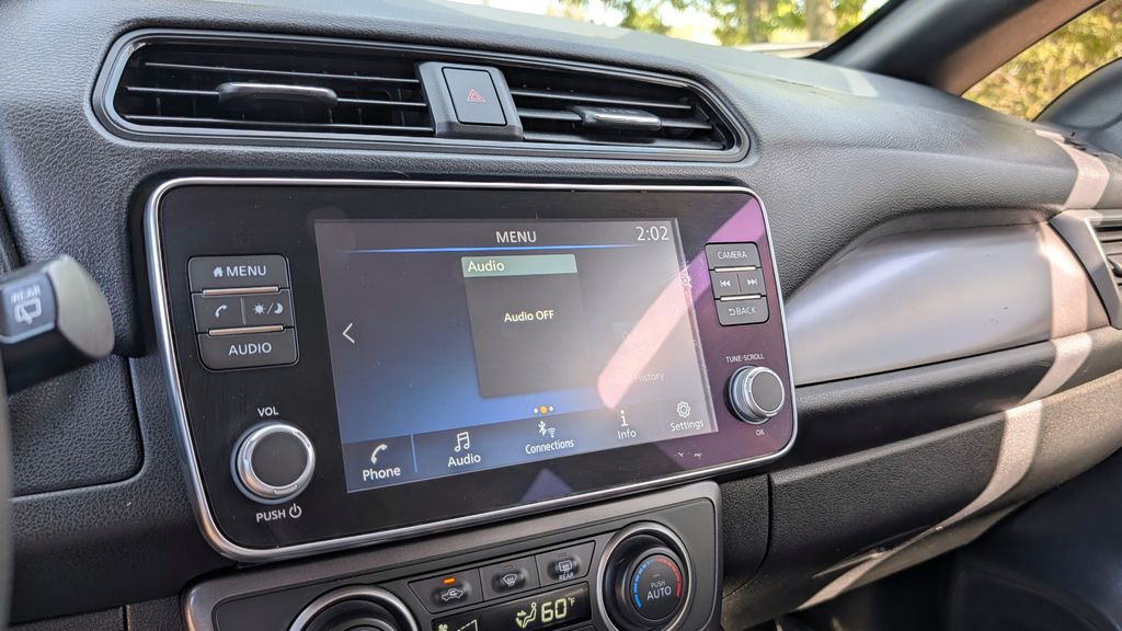 Used 2022 Nissan Leaf S 4D Hatchback