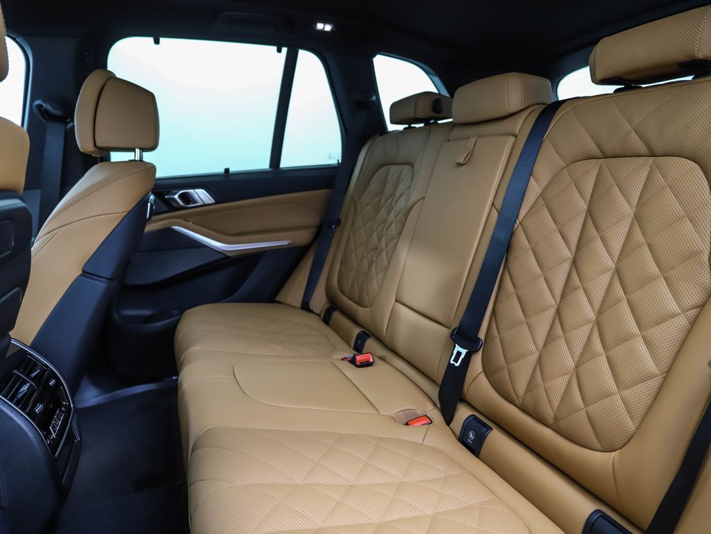 Thumbnail: 2026 BMW X5 - 22