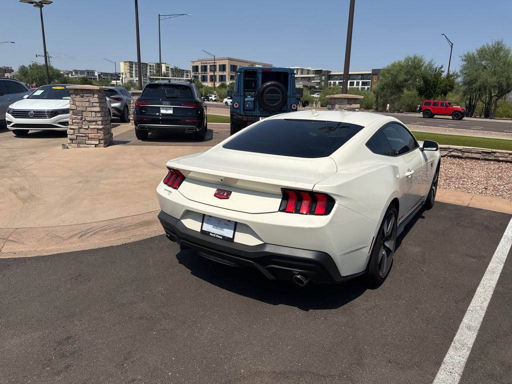 Thumbnail: 2025 Ford Mustang - 4
