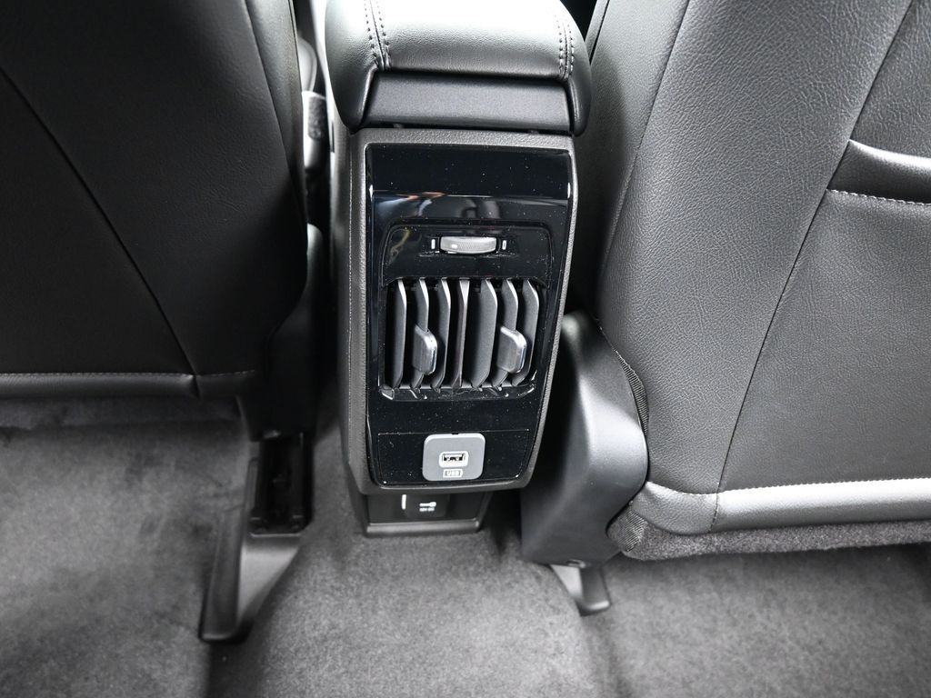 New 2026 Joose Jeep Latitude image 29