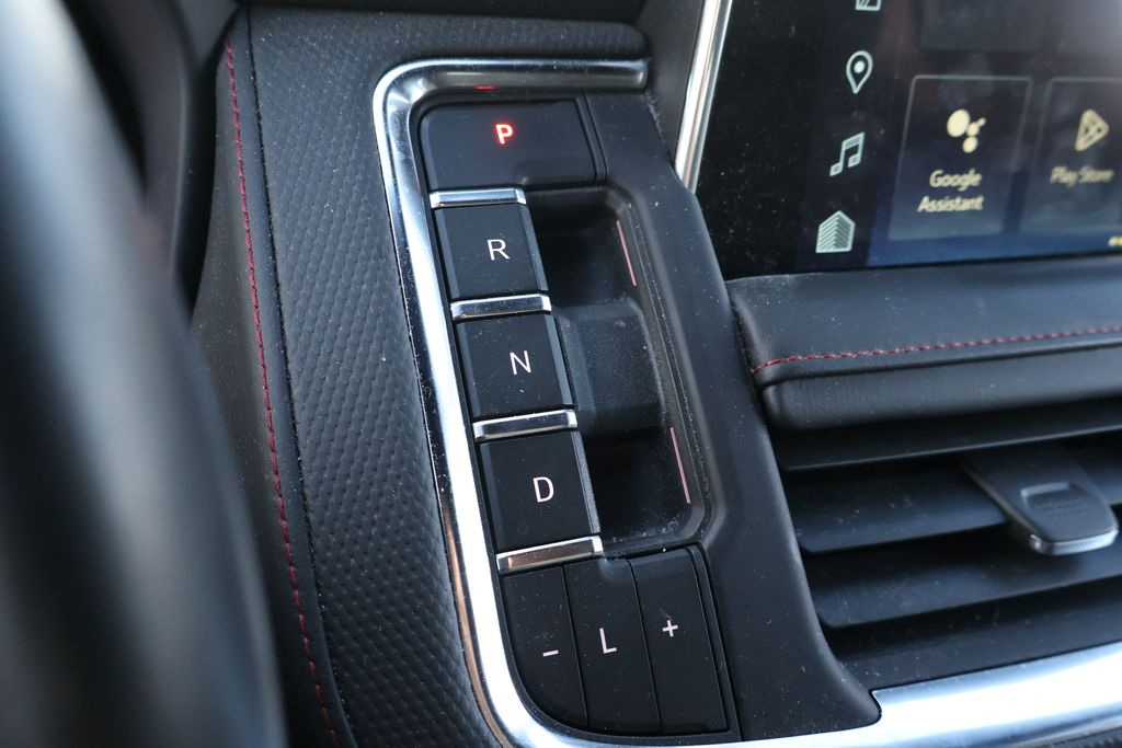 Thumbnail: 2023 Chevrolet Tahoe - 24