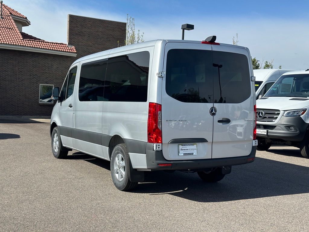 2024 Mercedes-Benz Sprinter 2500 Cargo 144 WB 3