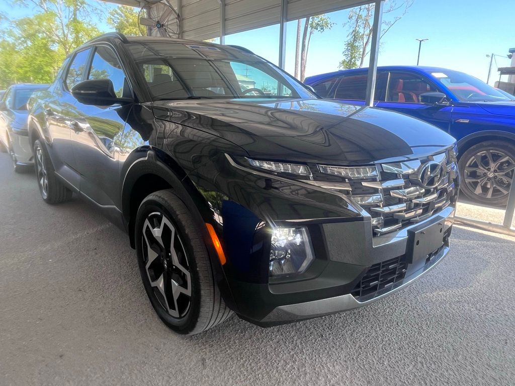 Phantom Black 2023 Hyundai Santa Cruz Limited Crew Cab AWD Pickup Truck All-Wheel Drive Automatic