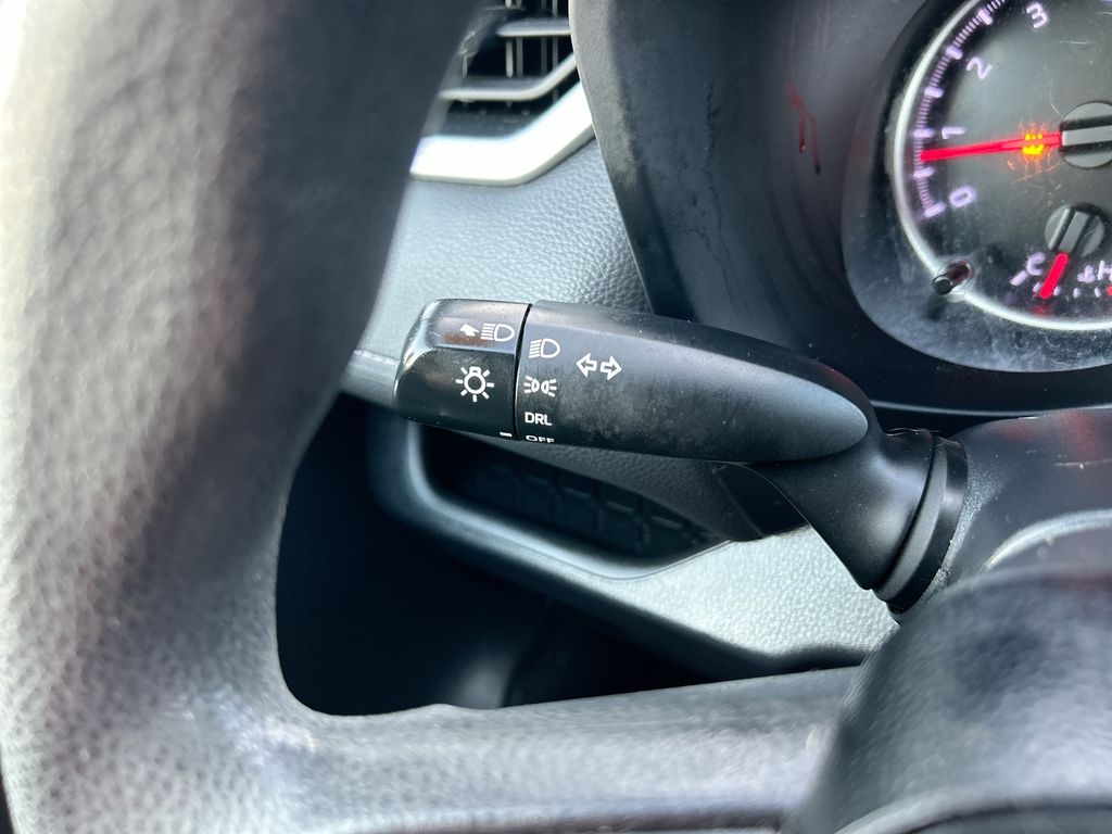 Thumbnail: 2021 Toyota RAV4 - 19