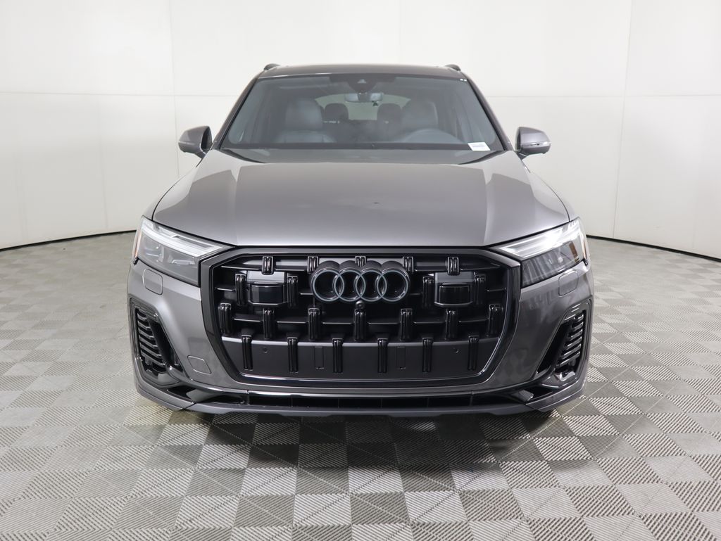 Thumbnail: 2026 Audi Q7 - 3