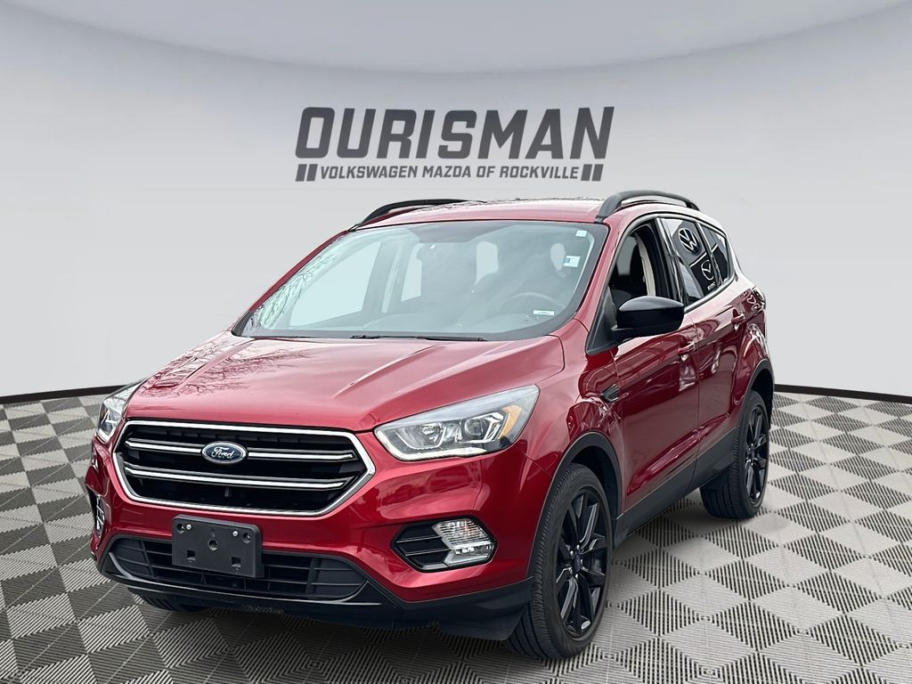 2019 Ford Escape SE photo