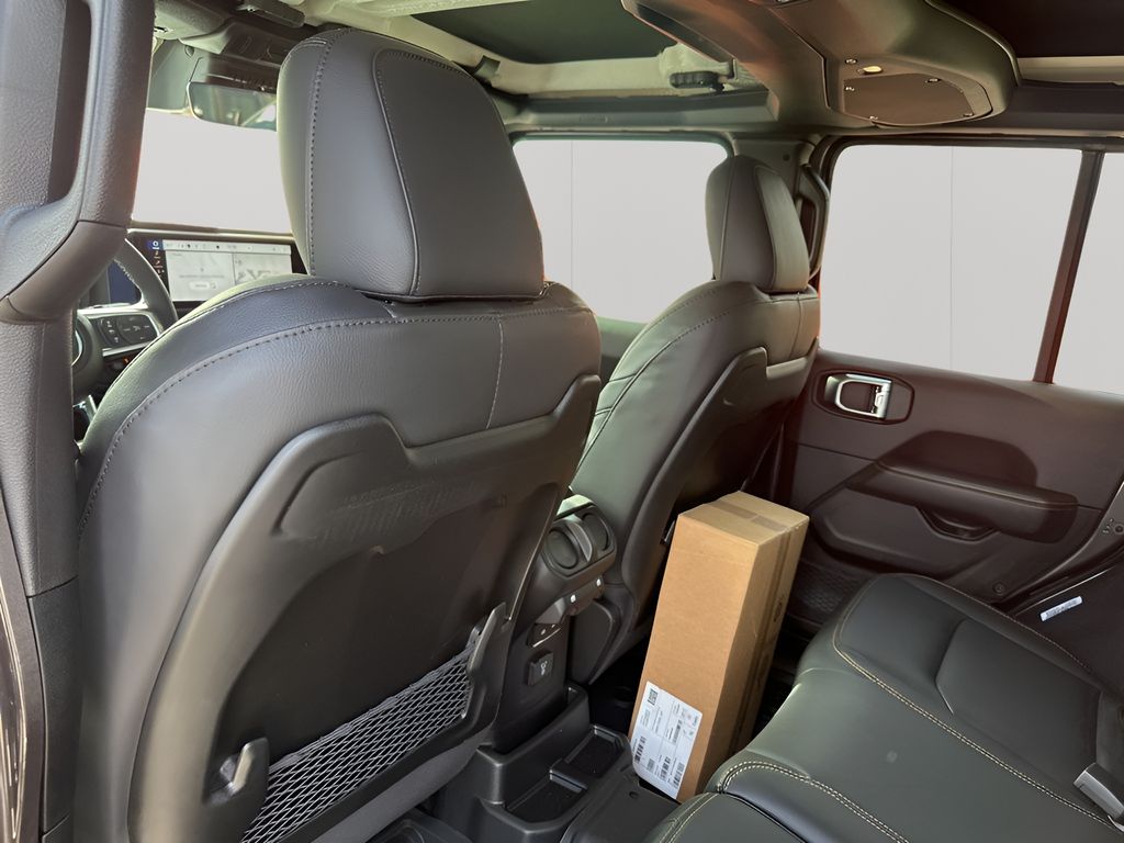 New 2026 Gray Jeep Sahara image 18