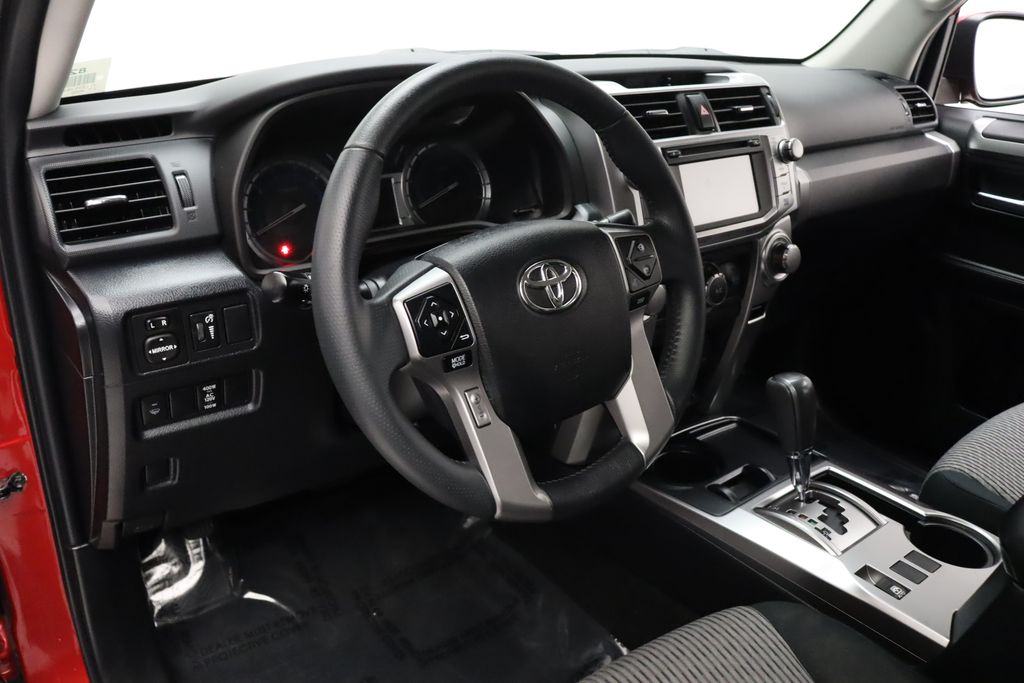 2018 Toyota 4Runner SR5 15