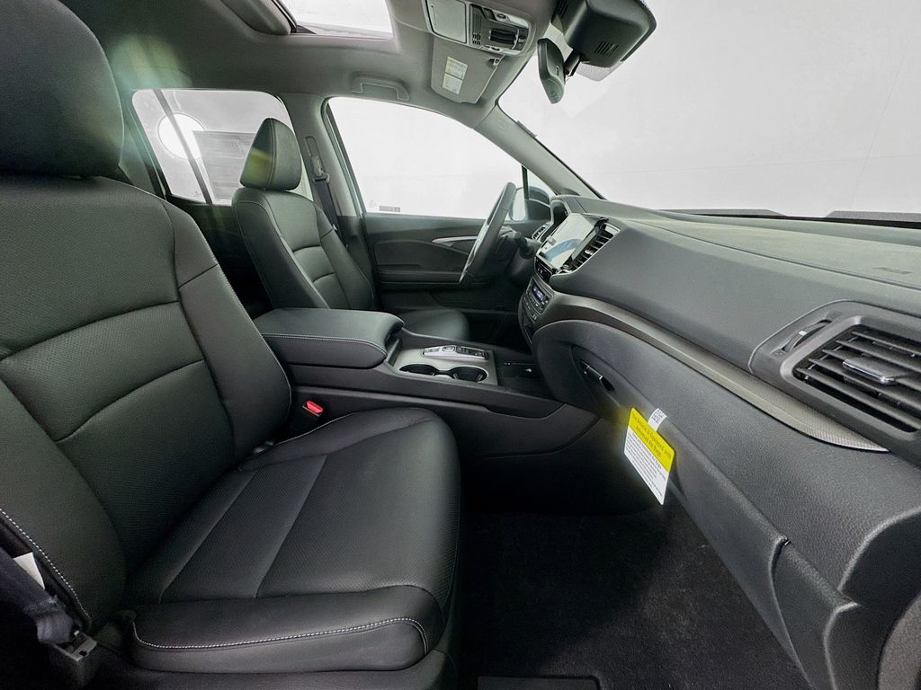 Used Car 2025 Honda Ridgeline  Rtl For Sale Under $40,000 In Austin, Texas