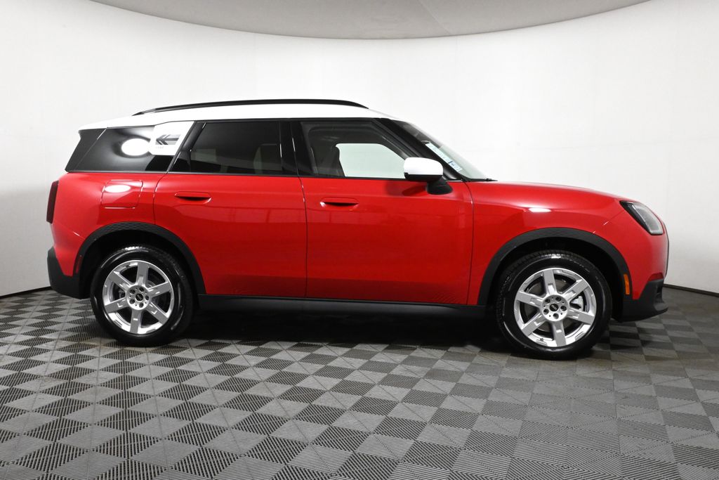 2025 MINI Cooper Countryman Base 8