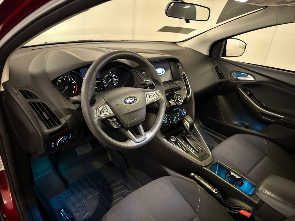 Certified Used 2017 Red Ford SEL image 6